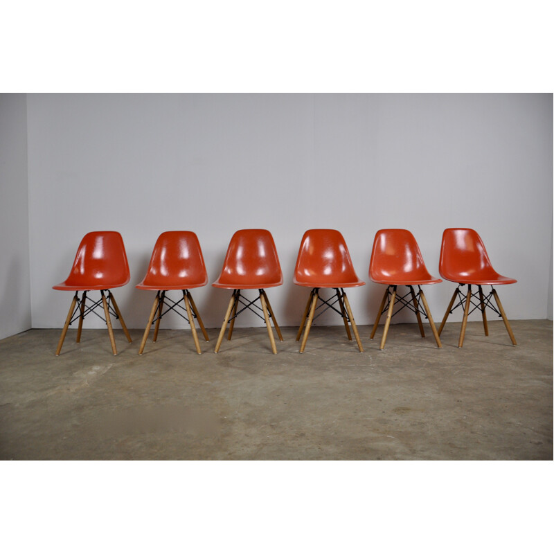 6 vintage red chairs DSW in fiberglass by Charles & Ray Eames for Herman Miller