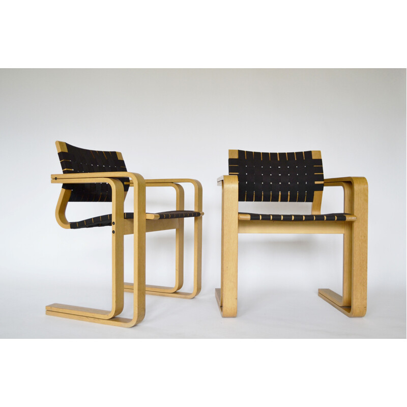 Ensemble de 2 chaises vintage modèle 5531 pour Magnus Olesen en tissu et bois de hêtre 1950