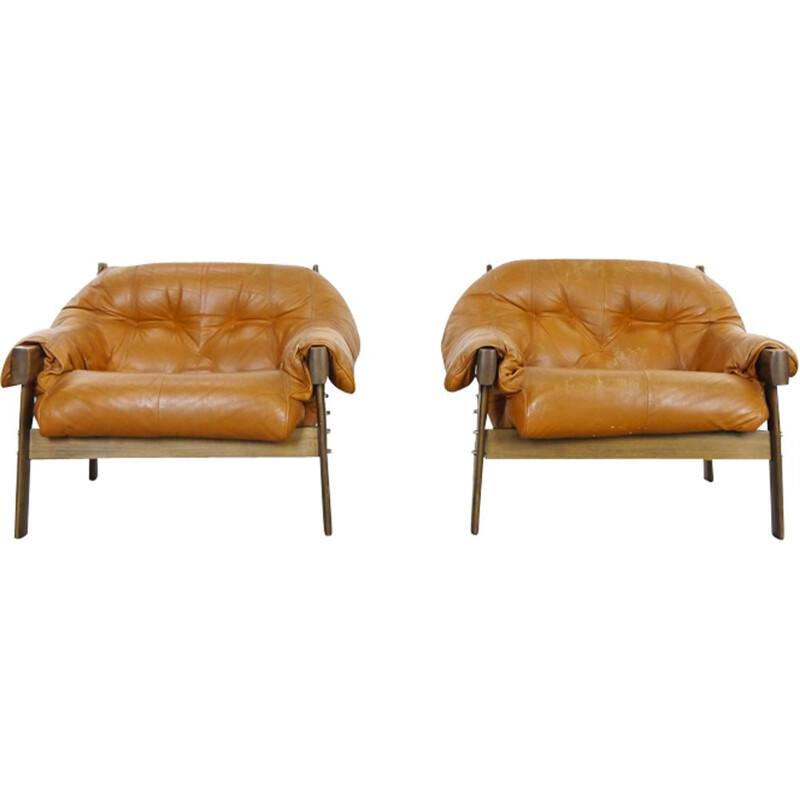 Suite de 2 fauteuils vintage brésiliens par Percival Lafer