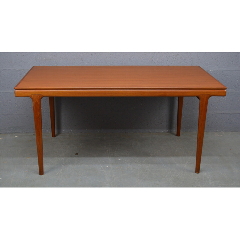 Table vintage par Johannes Andersen pour Uldum Mobelfabrik