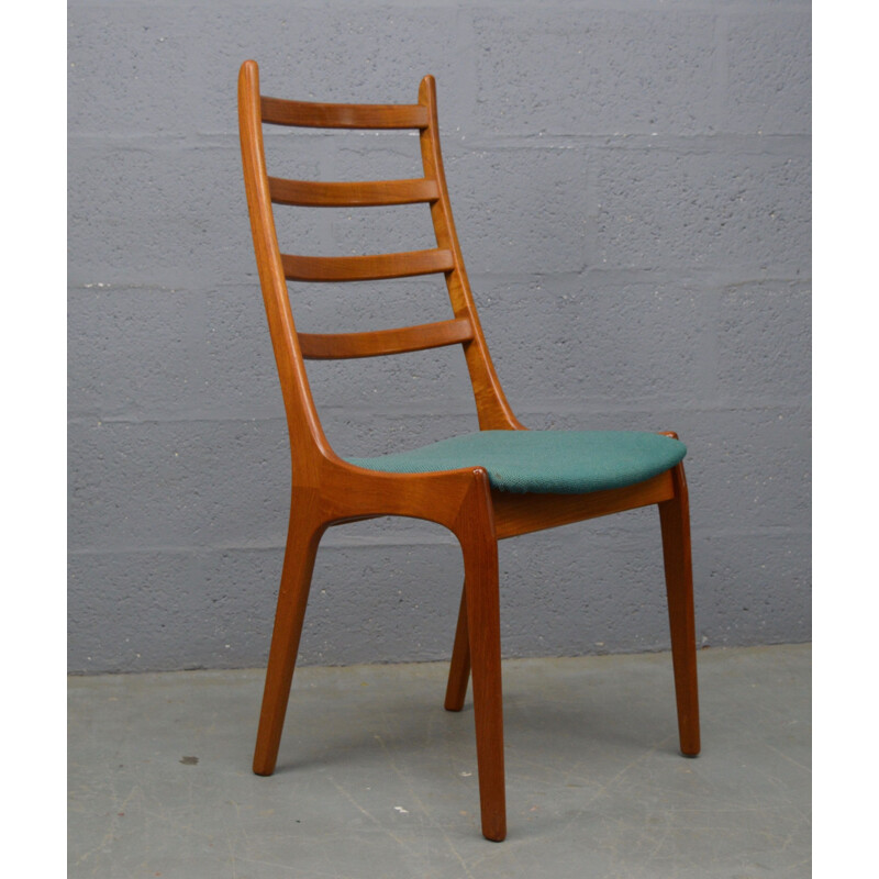 Suite de 6 chaises vintage en teck par Kai Kristiansen