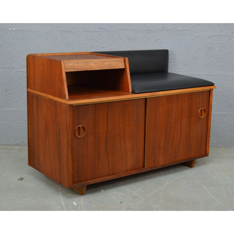 Vintage telephone seat by Chippy Heath