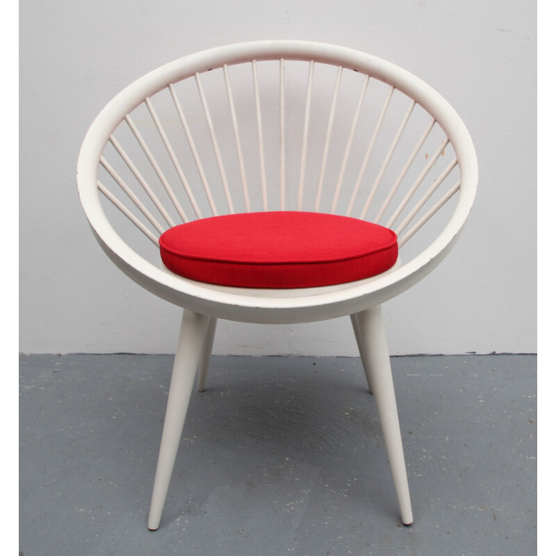 Vintage fauteuil in wit en rood gelakt hout van Yngve Ekström