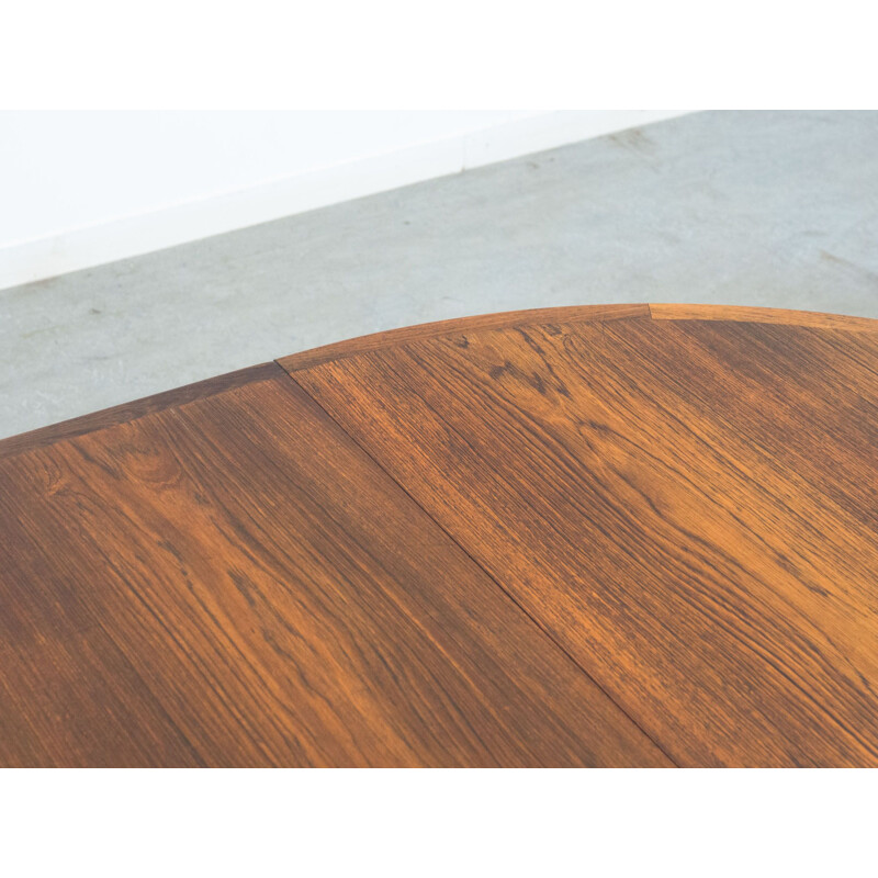 Vintage round extendable dining table in rosewood