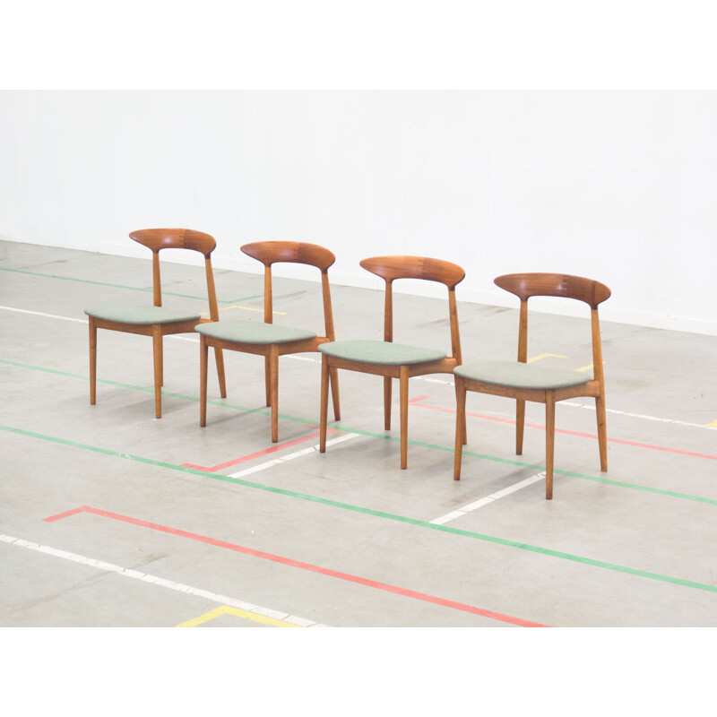 Ensemble de 4 chaises vintage de Brande Møbelindustri en teck et chêne