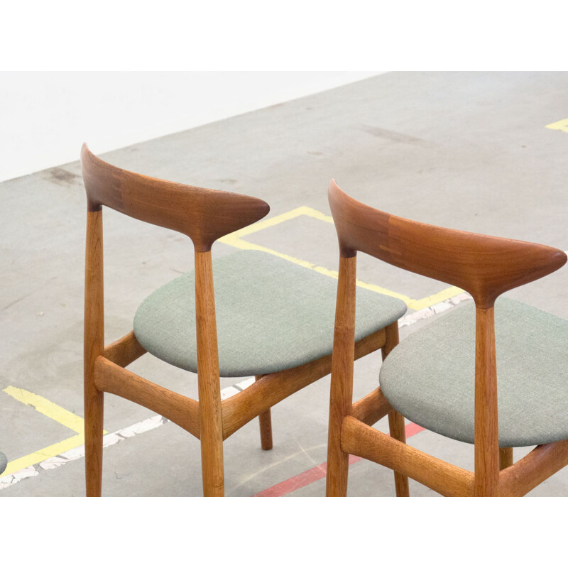 Set of 4 vintage chairs by Brande Møbelindustri in teak and oak