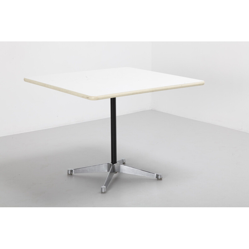 Vintage Herman Miller white table in aluminium and formica 1970