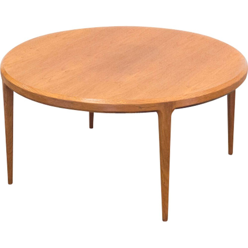 CFC Silkeborg round teak coffee table – Johannes Andersen