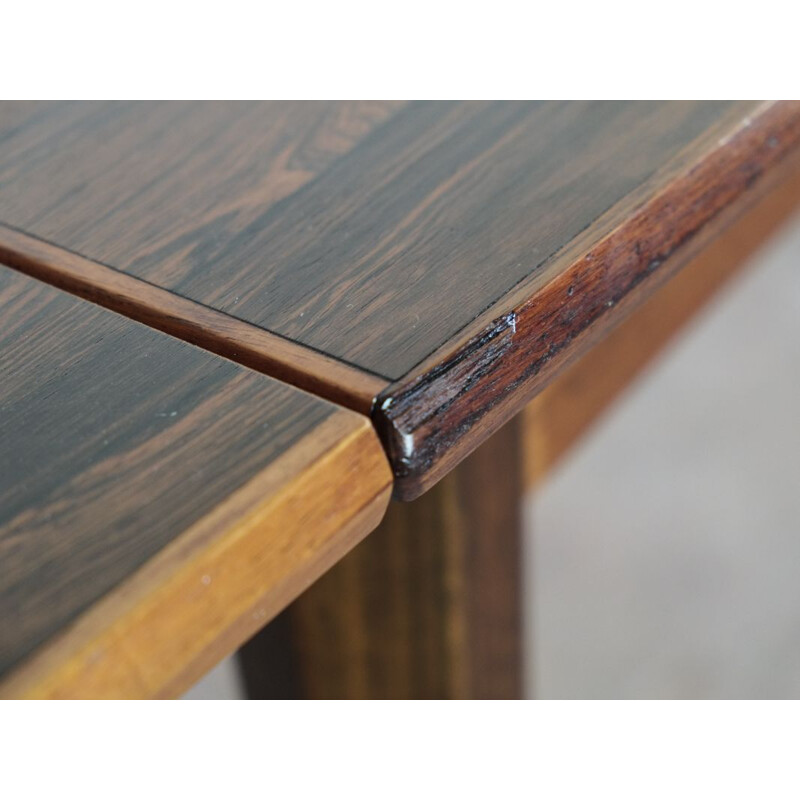 Vintage danish extendable table in rosewood 1960