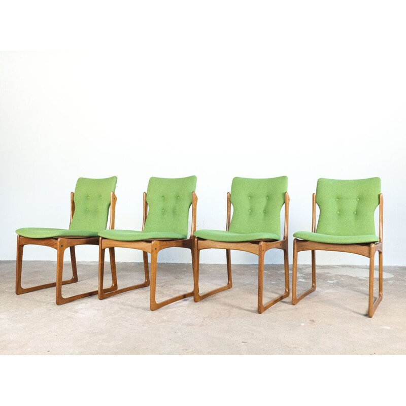 Ensemble de 4 chaises vintage danoises par Kvadrat en tissu vert et teck