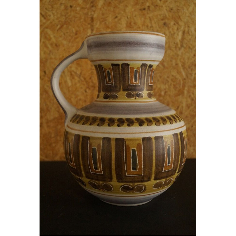 Vintage vase in ceramic by Guillot at Vallauris