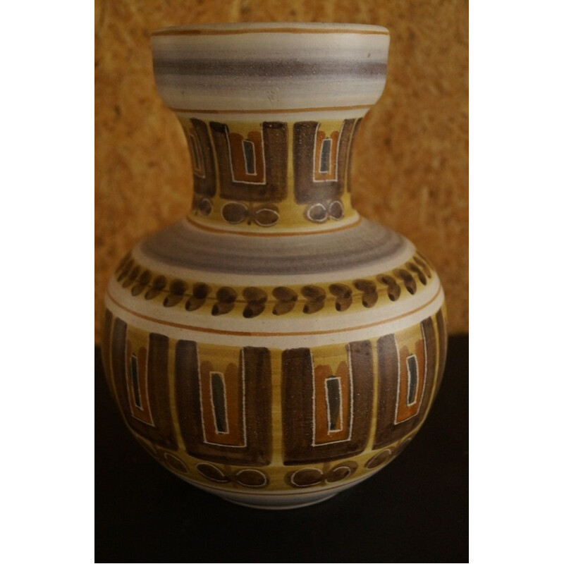 Vintage vase in ceramic by Guillot at Vallauris