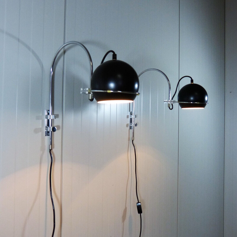 Set of 2 vintage adjustable wall lamps