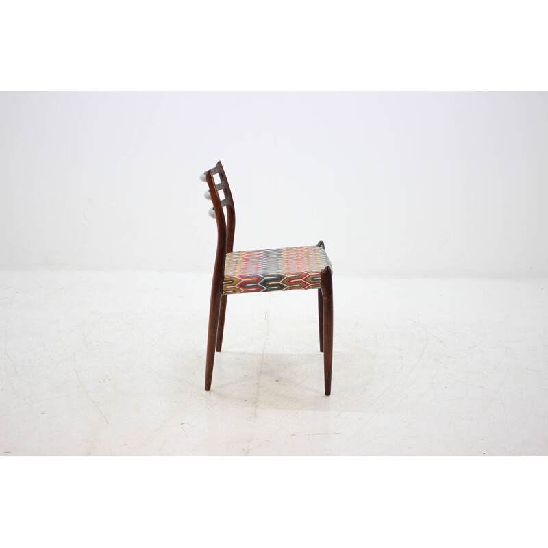 4 chaises danoises en palissandre et tissu multicolore par N. O. Møller