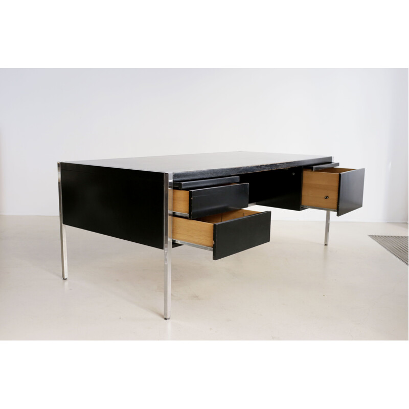 Vintage desk by Richard Schultz for Knoll