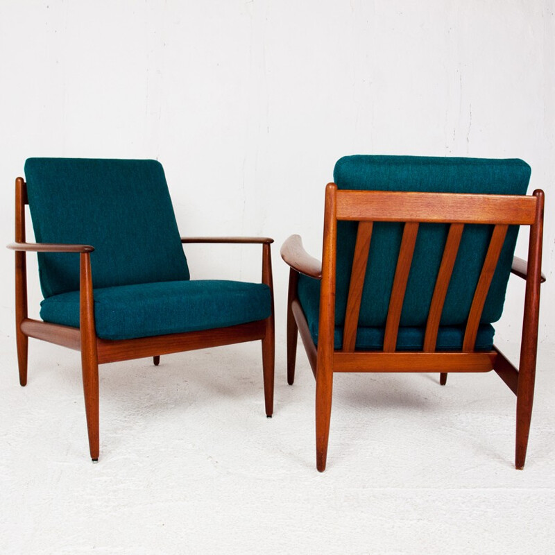 Pair of Scandinavian armchairs in teak and wool, Grete JALK, France and Son edition - 1960s