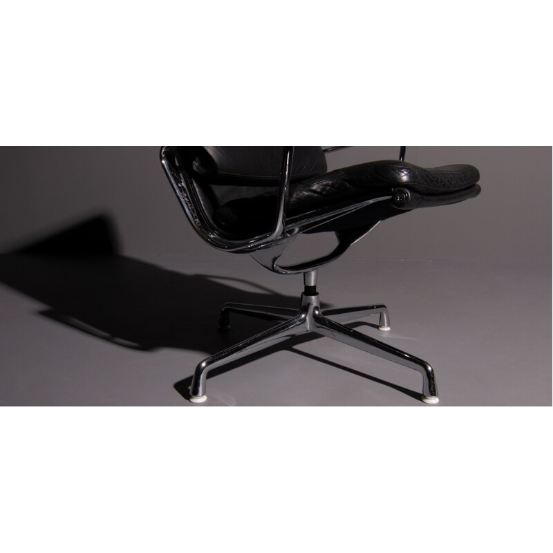 Vintage black armchair model EA 216 by Eames