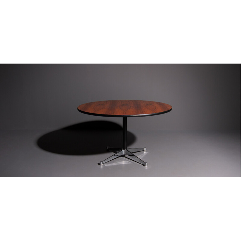 Vintage table in rosewood by Eames for Herman Miller