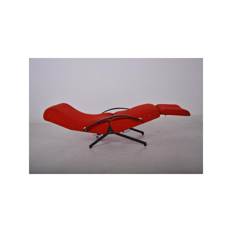 P40 lounge chair in red fabric, Osvaldo BORSANI, Tecno edition - 1954