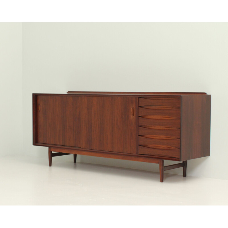 Vintage sideboard in rosewood by Arne Vodder for Sibast