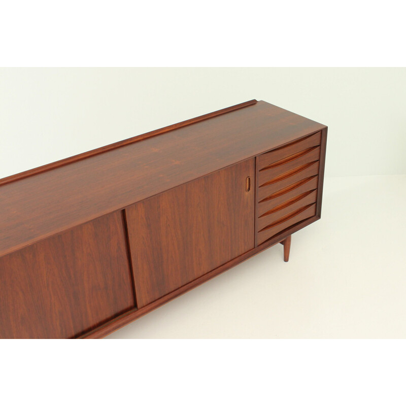 Vintage sideboard in rosewood by Arne Vodder for Sibast