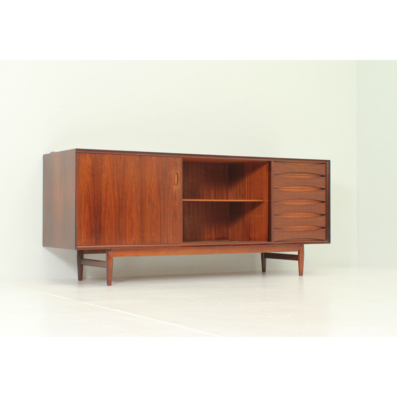 Vintage sideboard in rosewood by Arne Vodder for Sibast