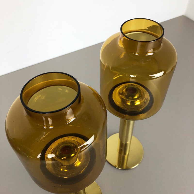 Set of 2 Claudia candleholders in brass