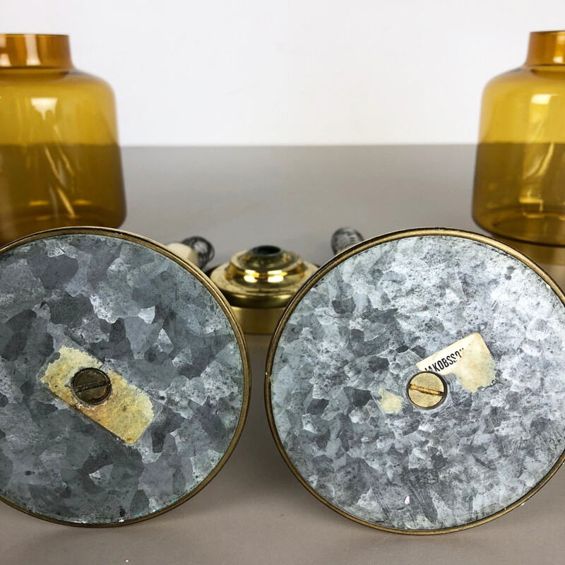 Set of 2 Claudia candleholders in brass