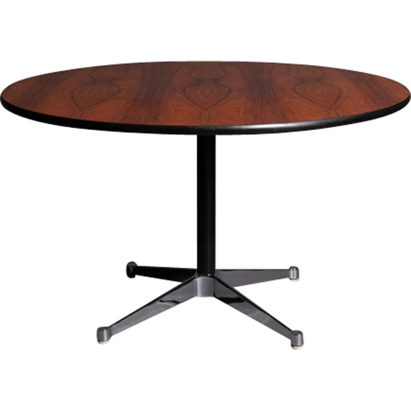 Vintage table in rosewood by Eames for Herman Miller
