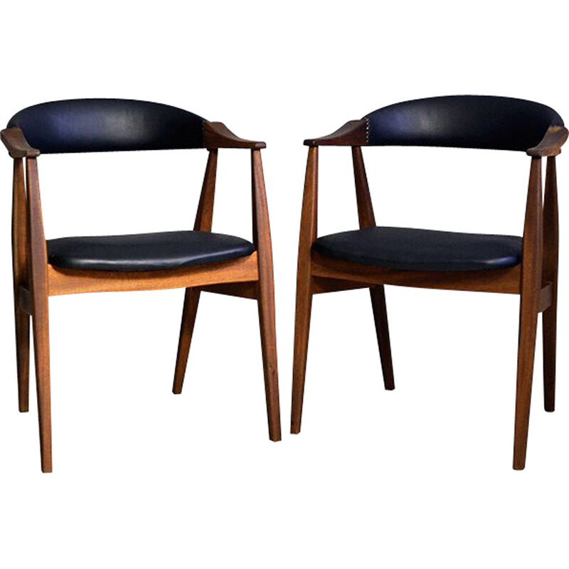 Set of 2 black chairs in teak by Thomas Harlev