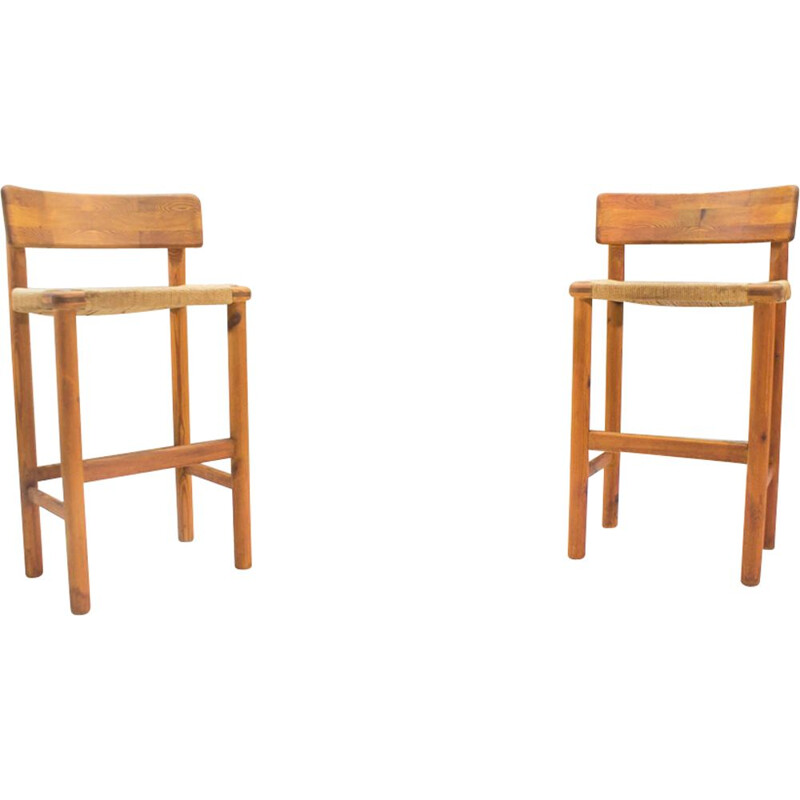 Set of 2 vintage Scandinavian bar stools in wood