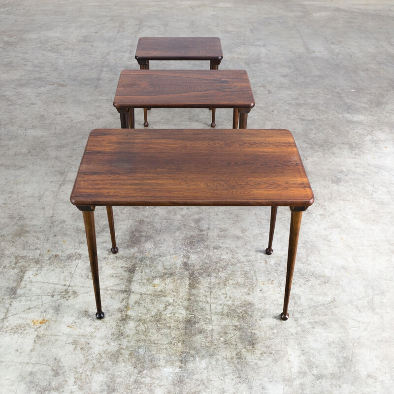 Set of 3 nesting tables in rosewood