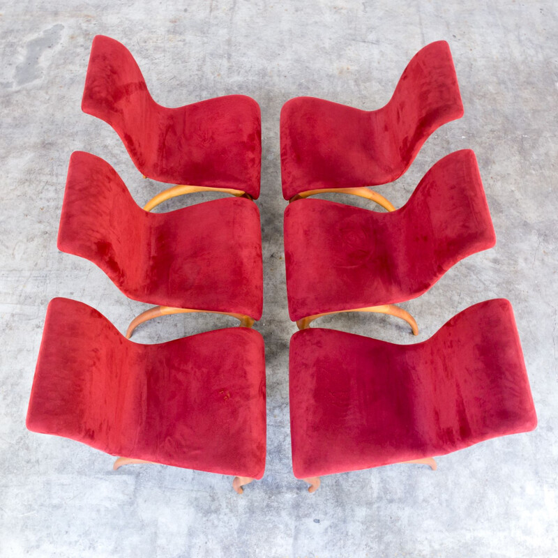 Set of 6 red chairs by Marconato and Zappa