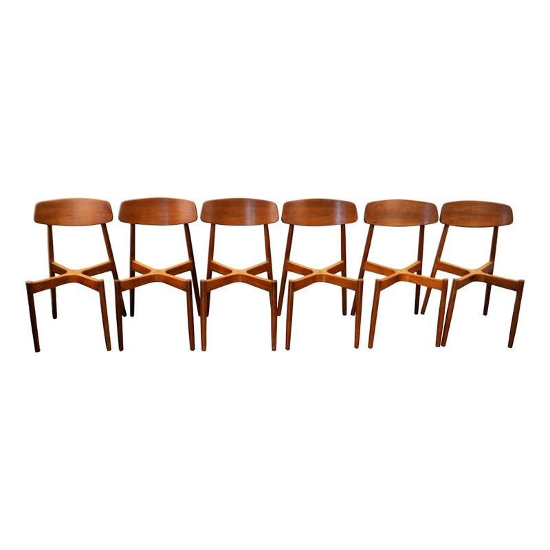 Set of 6 blue chairs in teak by Harry Ostergaard