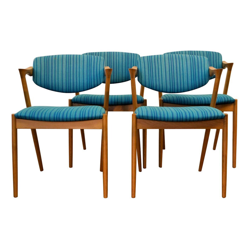 Set of 4 vintage blue chairs in oak by Kai Kristiansen