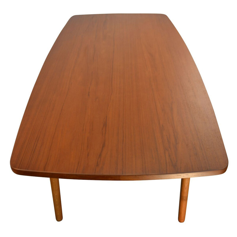 Vintage extendable dining table in teak by L. Chr. Larsen & Son