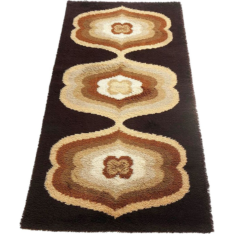 Vintage German carpet "Flower Power"