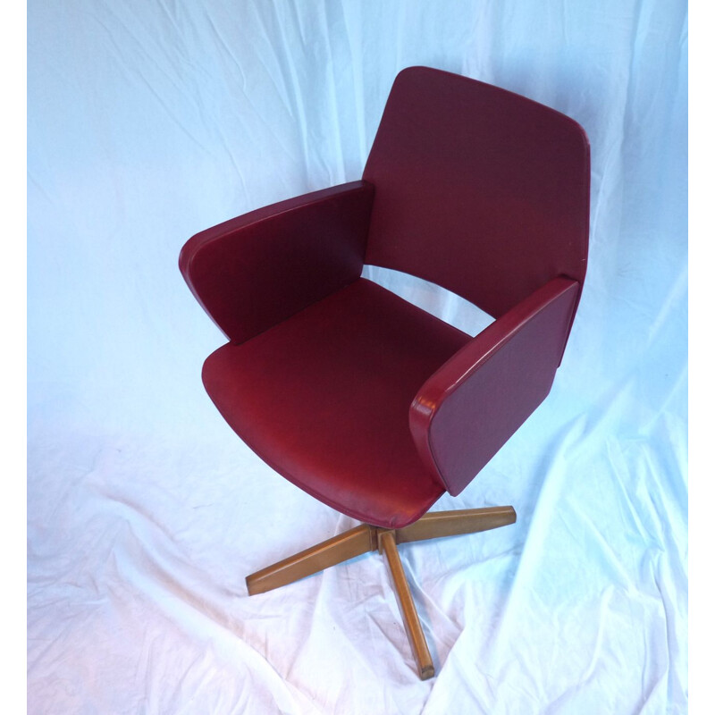 Vintage red vinyl chair