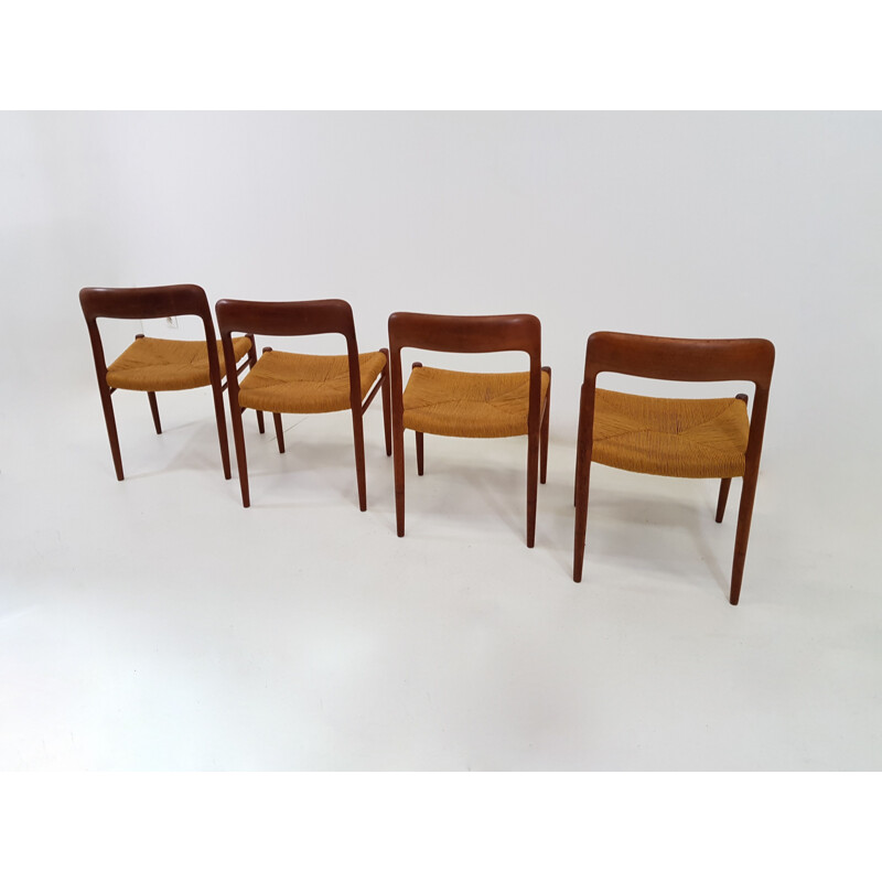 Set of 4 vintage wooden and straw chairs for J.L.Mollers Mobel Fabrik