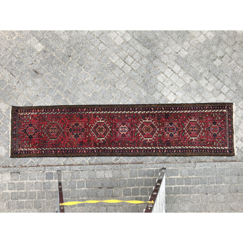 Tapis vintage persan rouge en laine et coton 1980