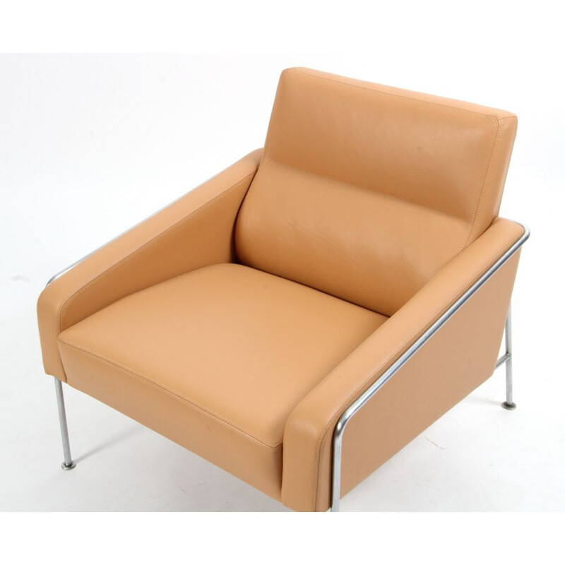 Series 3300 Natural Leather Armchair, Arne Jacobsen for Fritz Hansen