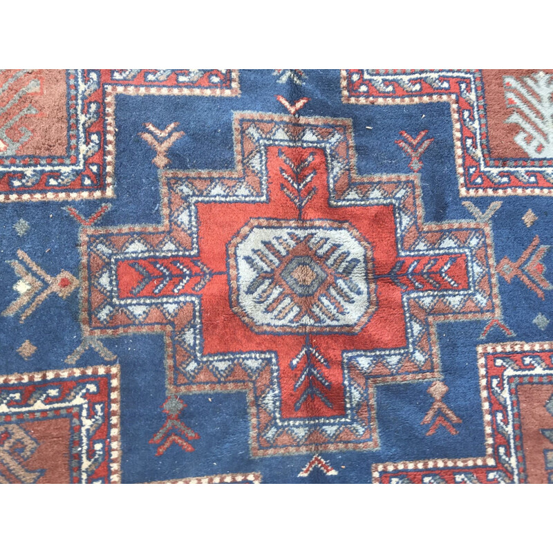 Vintage blue and red Sinkiang carpet in wool and cotton 1970
