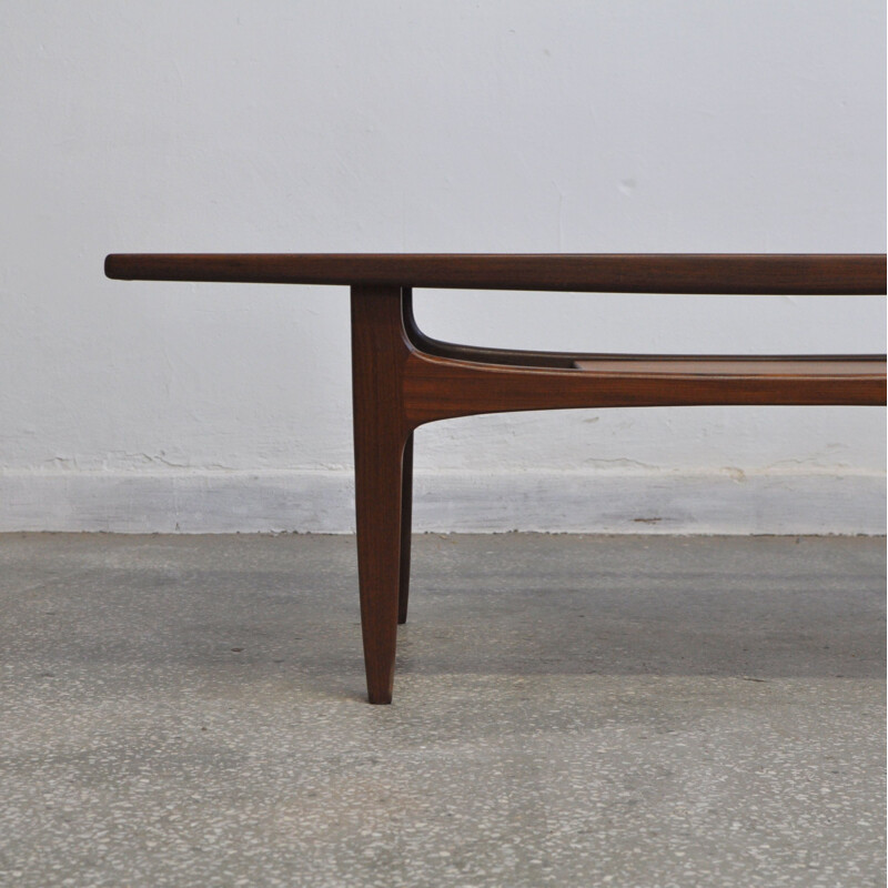 Vintage coffee table Long John in teak by Victor Wilkins for G-Plan