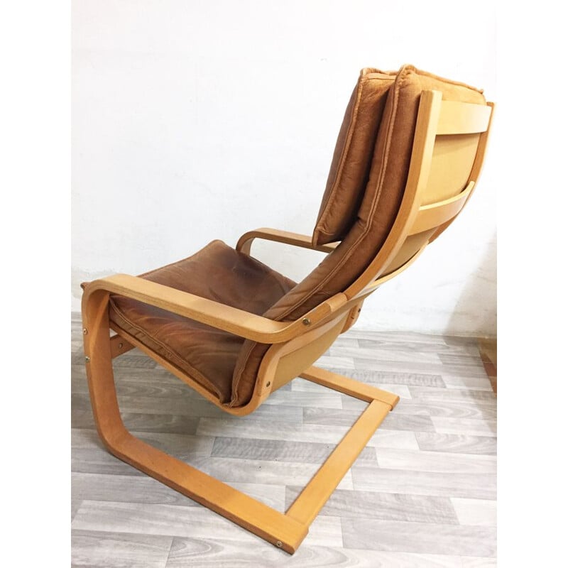 Fauteuil vintage Poäng pour Ikea en cuir et bouleau 1990