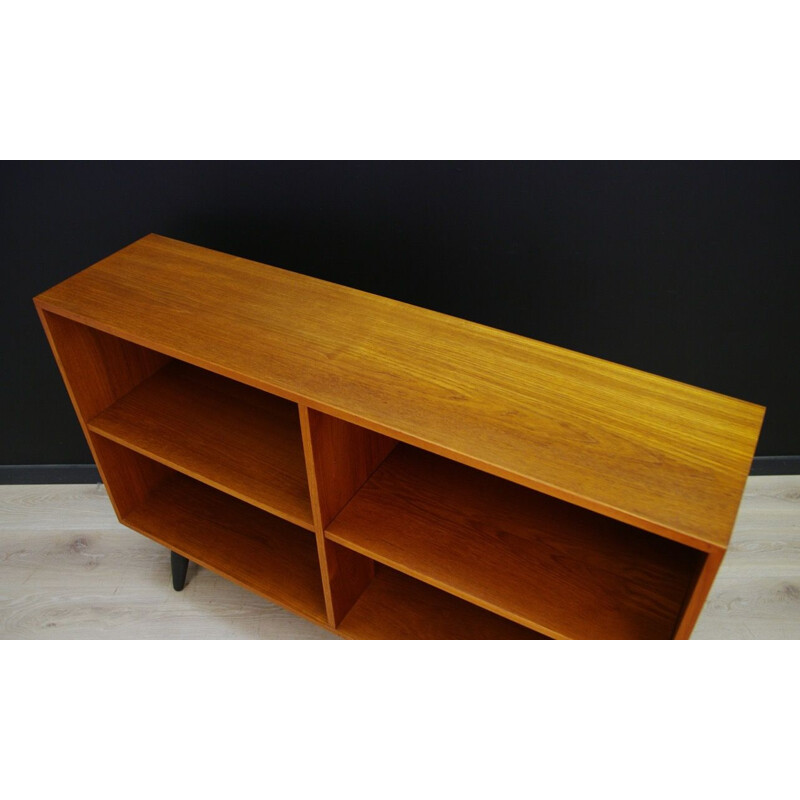 Vintage danish bookcase in teak