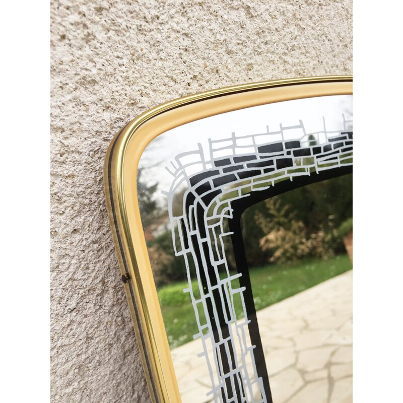 Vintage mirror free-form