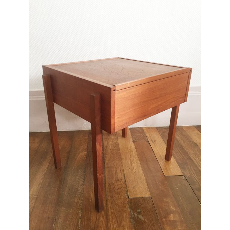 Vintage Scandinavian side table in teak