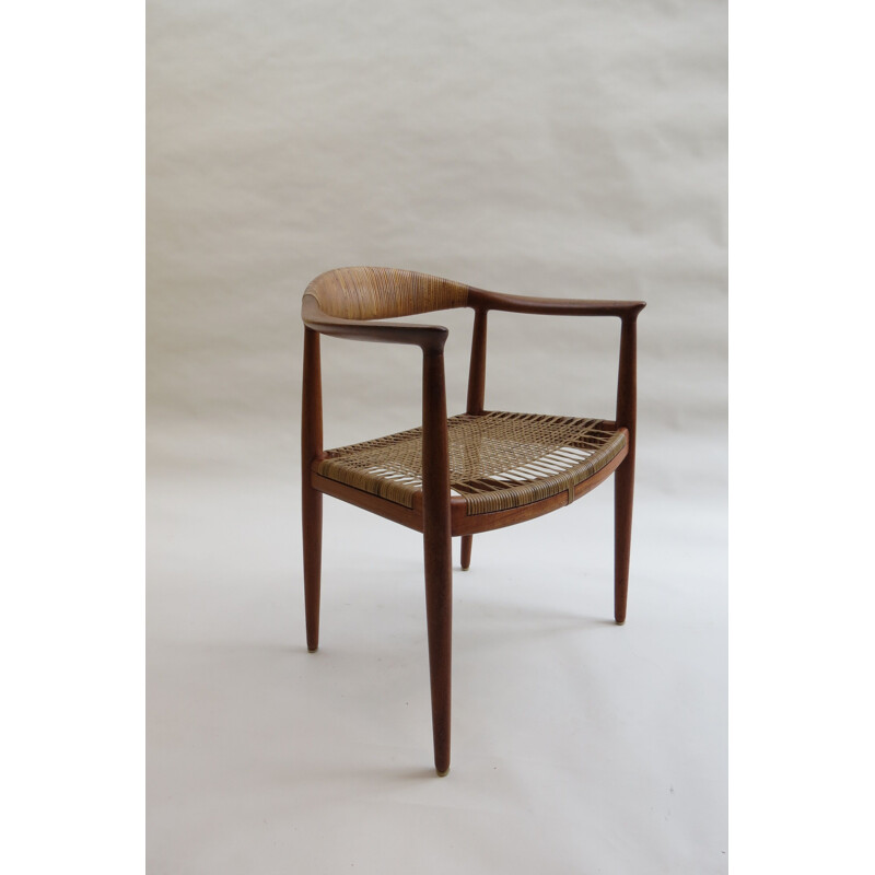 Vintage chair JH501 by Hans J Wegner for Johannes Hansen