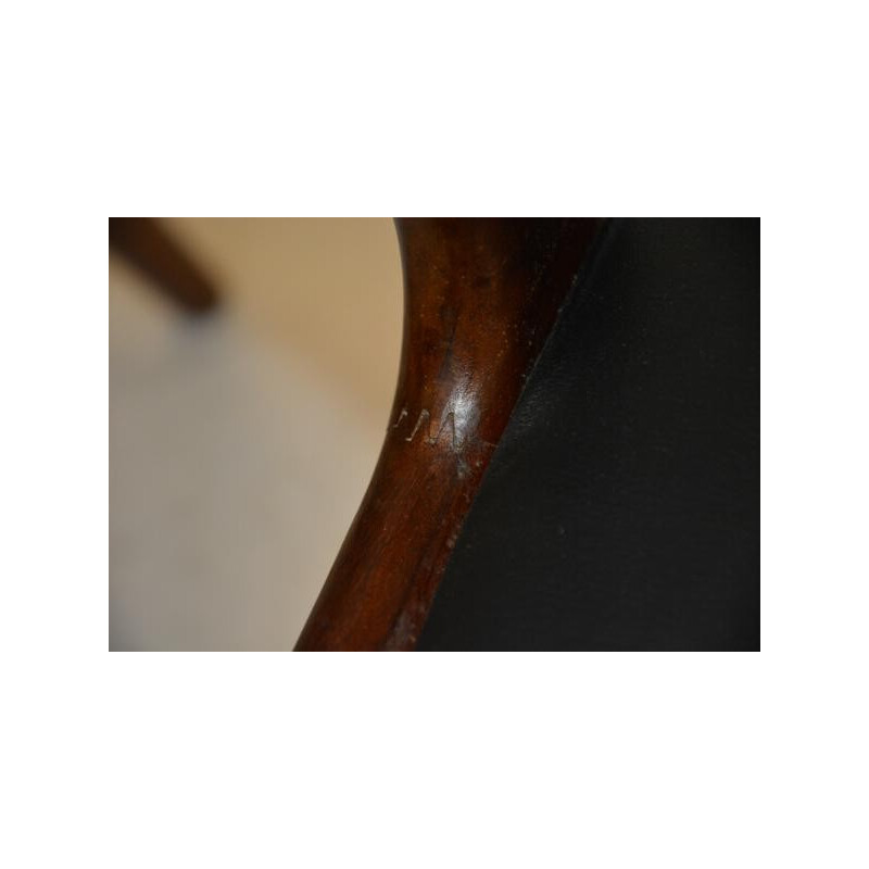 Paire de chaises à bras "Cow Horn" en simili-cuir noir et teck, Louis VAN TEEFFELEN - 1950