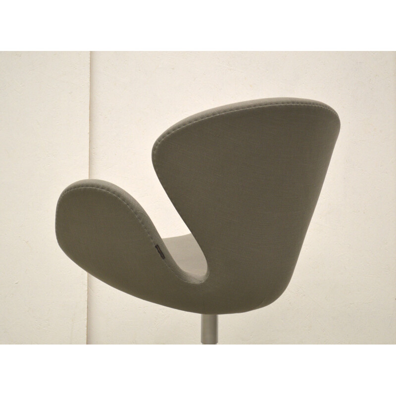 Fauteuil "Swan" vintage par Arne Jacobsen pour Fritz Hansen